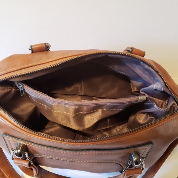 Womens Shoulder Strap, Crossbody ,Tan Faux Leather Handbag - Picture 2 of 9